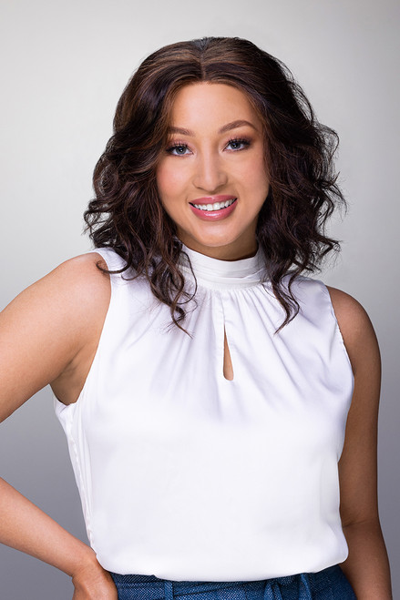 Julianne Lite - Petite wig